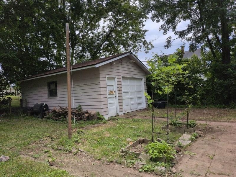370 Buckingham Street, Newark, OH 43055 Photo 7