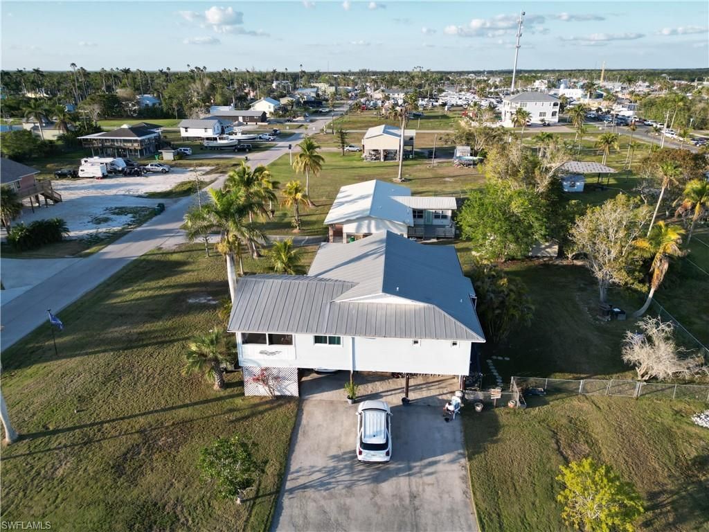 309 Storter Ave S, Everglades City, FL 34139 Photo