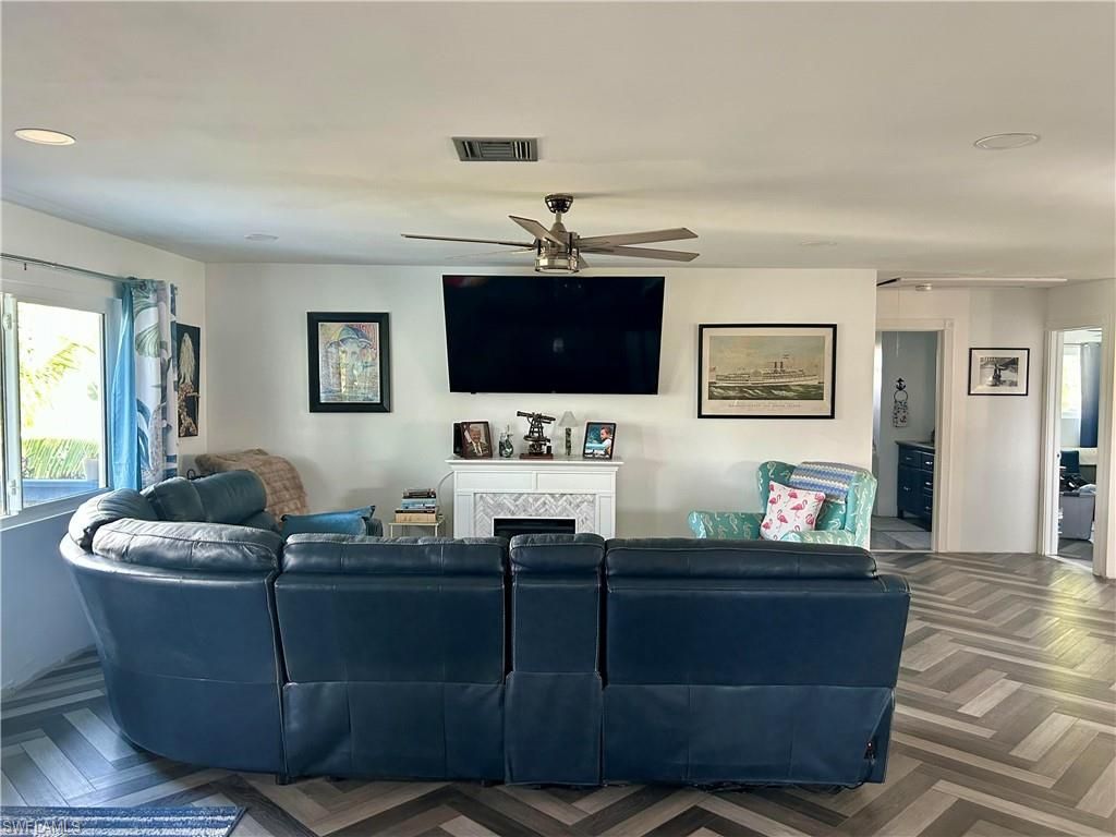 309 Storter Ave S, Everglades City, FL 34139 Photo