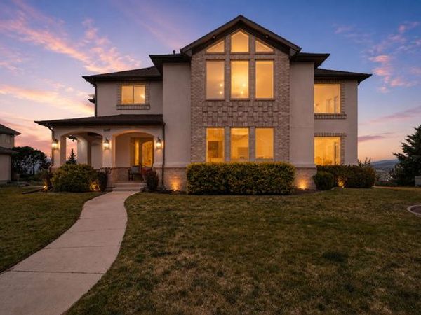 1647 E WYLIE LN S, Draper, UT 84020