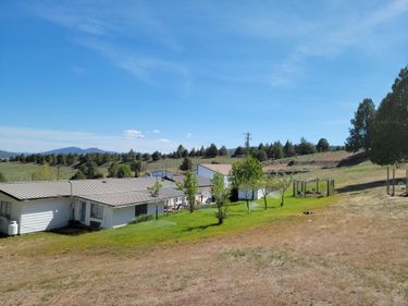 861 Russell Street, Klamath Falls, OR 97603