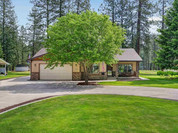 257 Eagle Dr, Chewelah, WA 99109