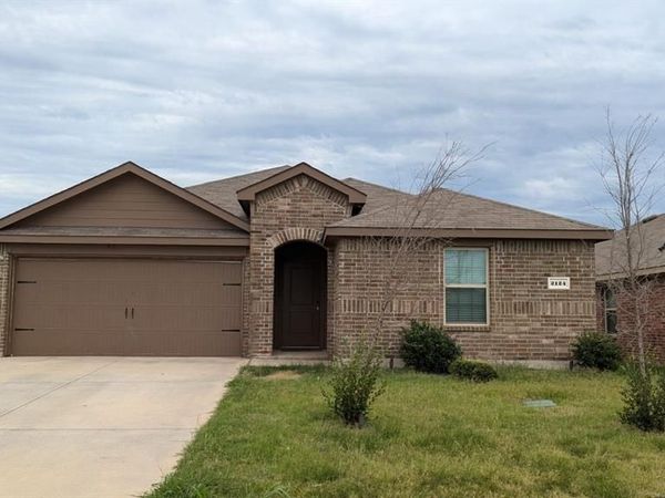 2124 Tulipwood Drive, Royse City, TX 75189
