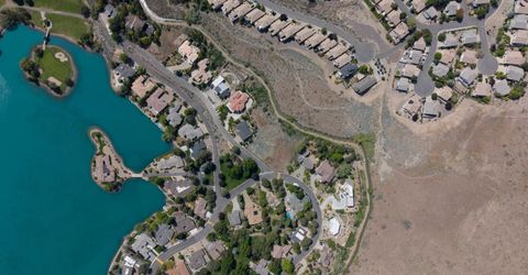 2815 E Lake Ridge, Reno, NV 89519 Photo
