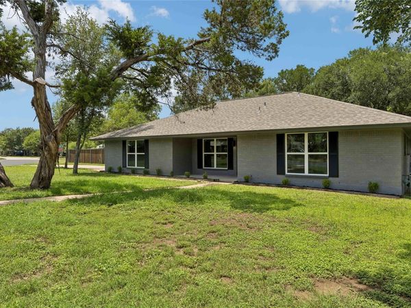 2306 Standish DR , Austin, TX 78745