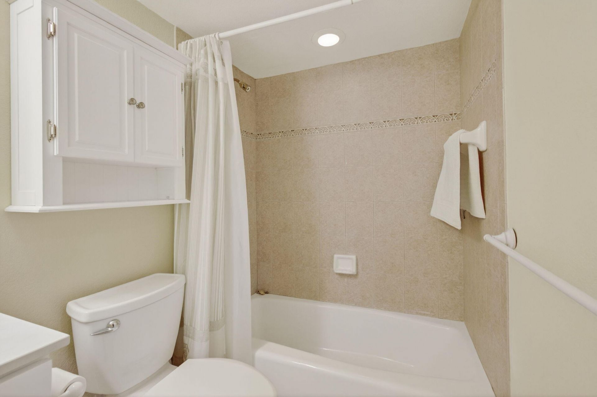 4505 S Ocean Boulevard, Unit 905, Highland Beach, FL 33487 Photo