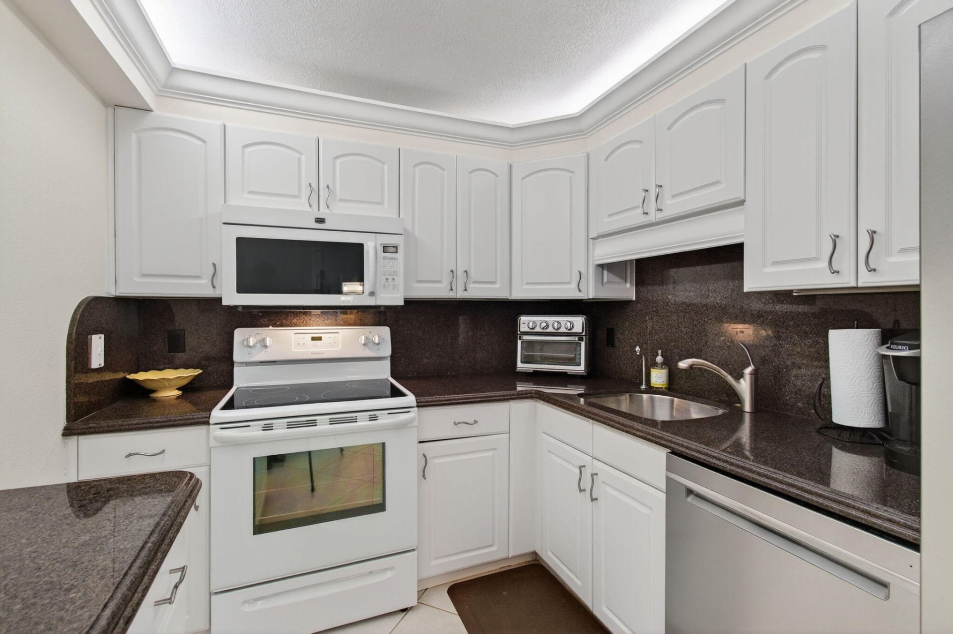 4505 S Ocean Boulevard, Unit 905, Highland Beach, FL 33487 Photo