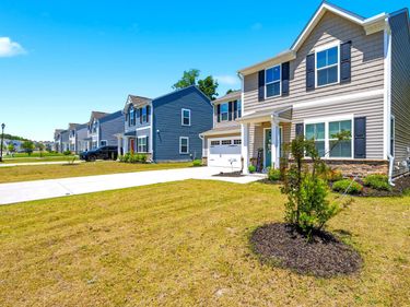 320 Golden Plum Lane, Zebulon, NC 27597