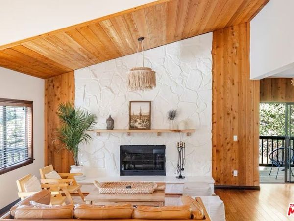 178 Muerdago Road, Topanga, CA 90290