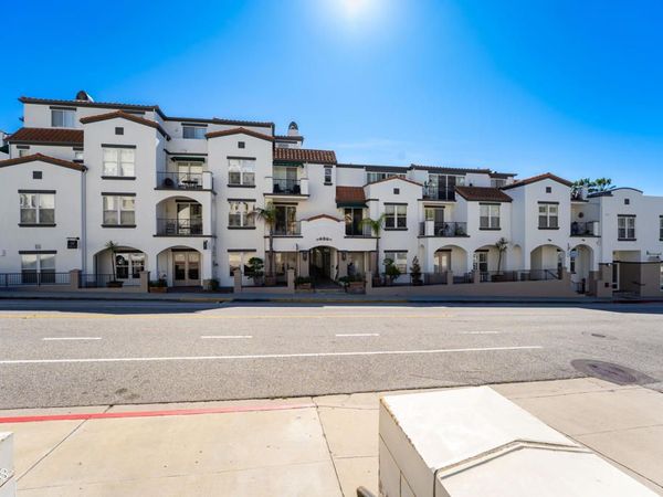 436 Poli Street, Unit 308, Ventura, CA 93001