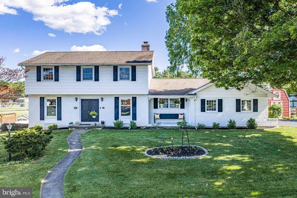 3146 CLUB DRIVE, ALLENTOWN, PA 18103