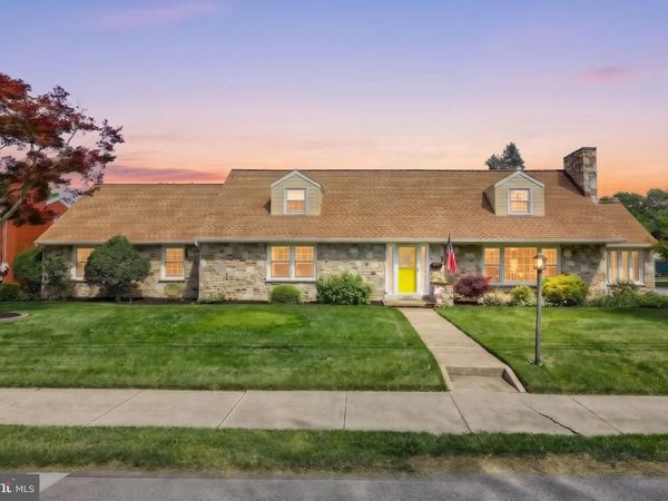 1001 BROADWAY , HANOVER, PA 17331