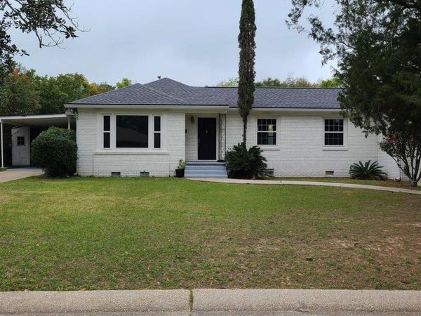 2109 N Spring St, Pensacola, FL 32501