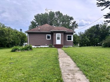 301 W 3rd Street, Sherburn, MN 56171