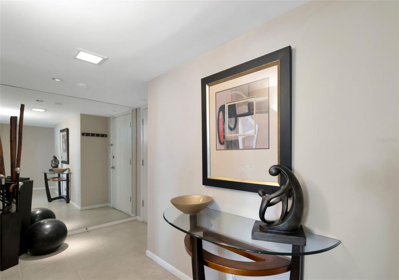 1111 N Gulfstream Ave #1a Avenue , Unit 1A, Sarasota, FL 34236 Photo