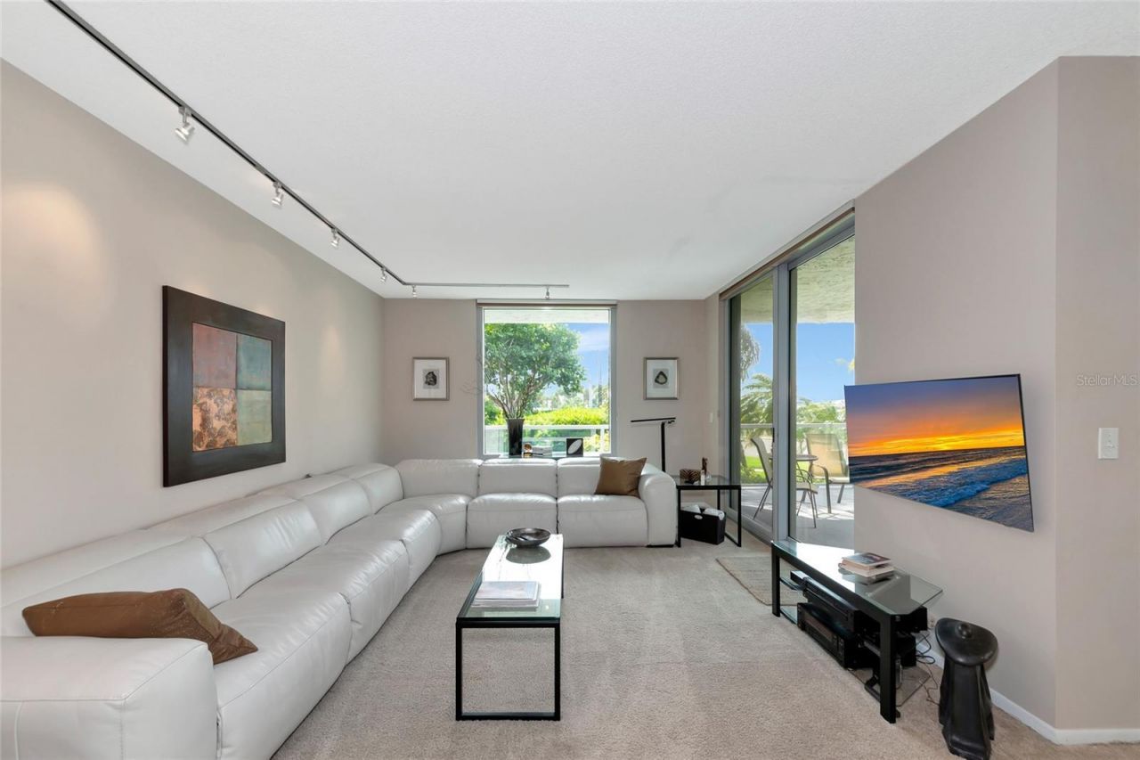 1111 N Gulfstream Ave #1a Avenue , Unit 1A, Sarasota, FL 34236 Photo
