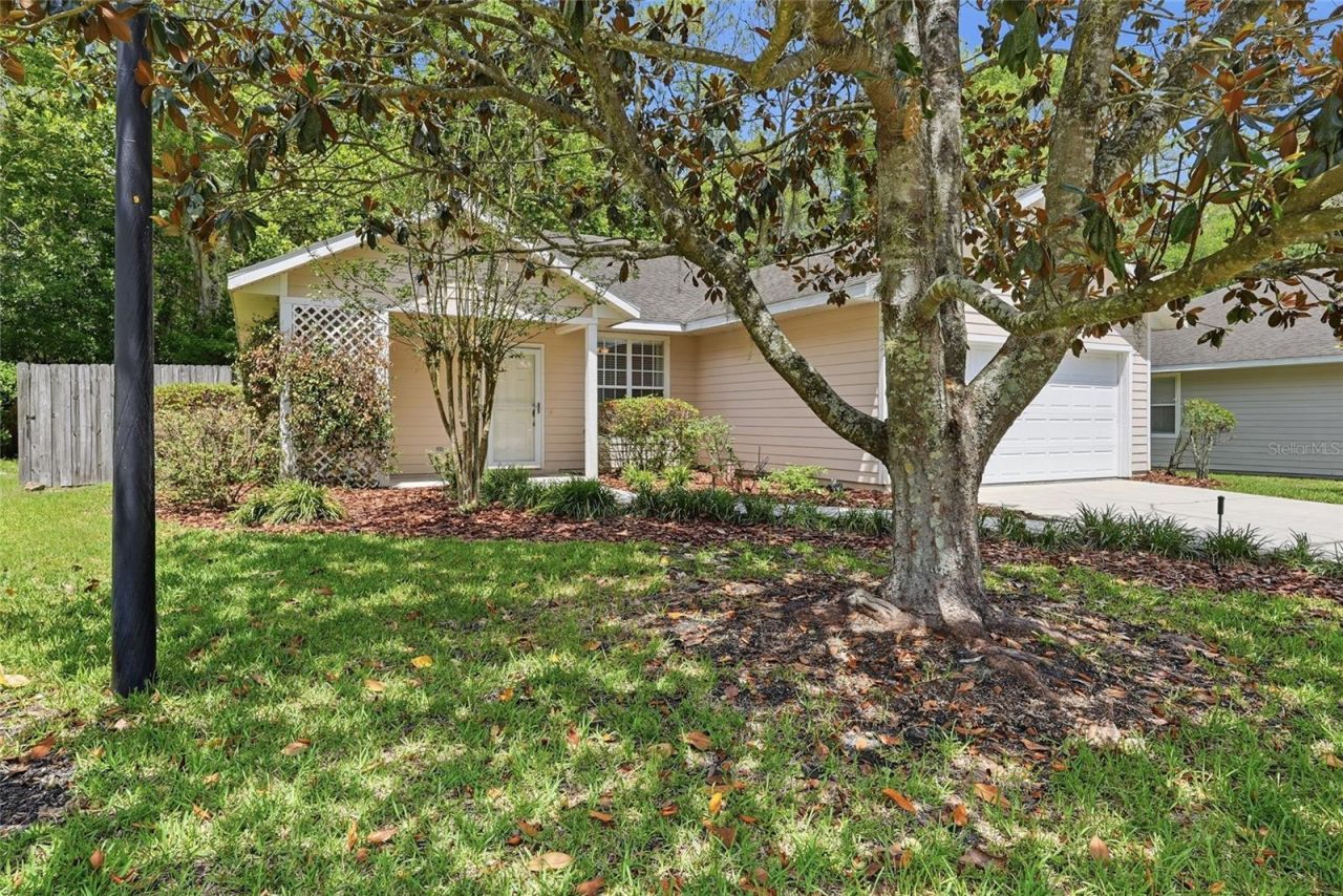 14061 NW 9th Road , Newberry, FL 32669 Photo