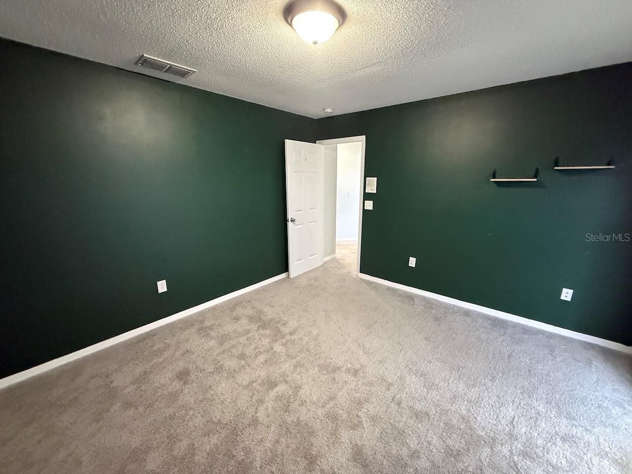 162 Harwood Circle , Kissimmee, FL 34744 Photo