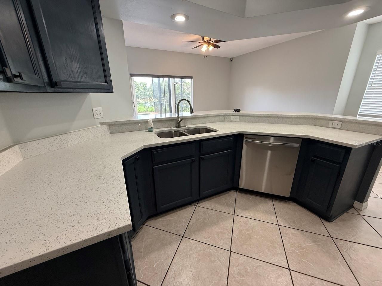 162 Harwood Circle , Kissimmee, FL 34744 Photo