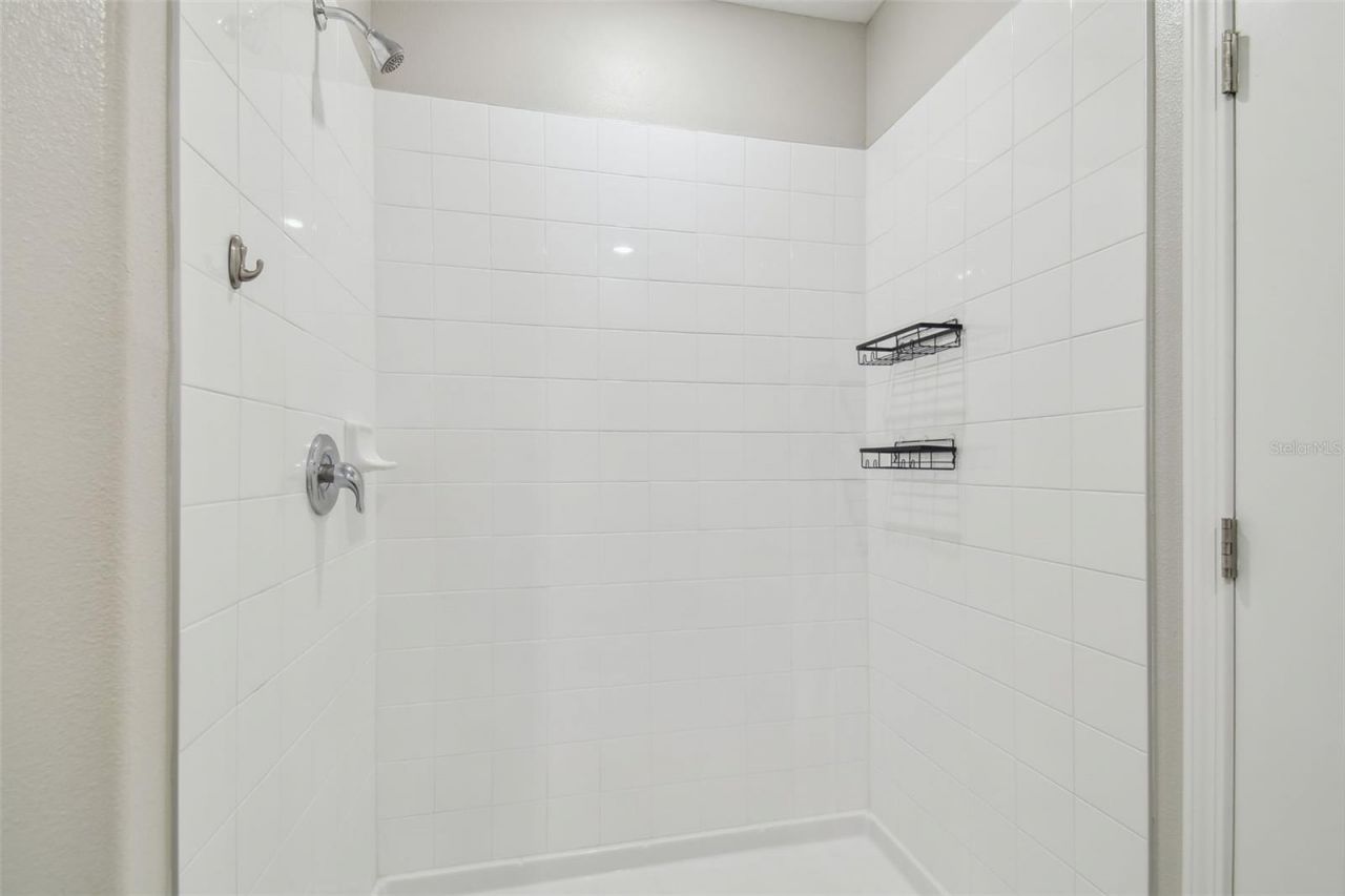 5452 Rainwood Meadows Drive, Apollo Beach, FL 33572 Photo