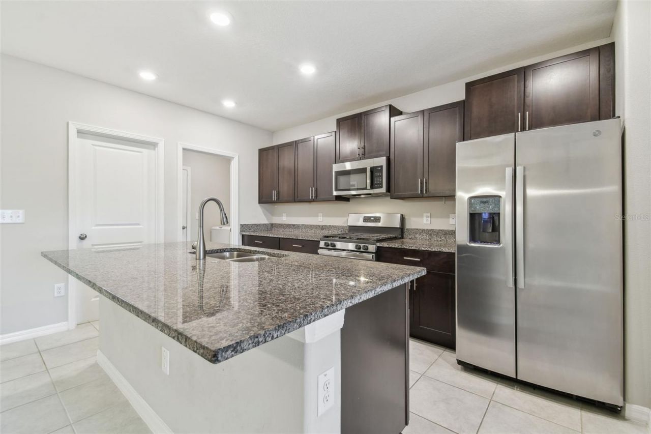 5452 Rainwood Meadows Drive, Apollo Beach, FL 33572 Photo