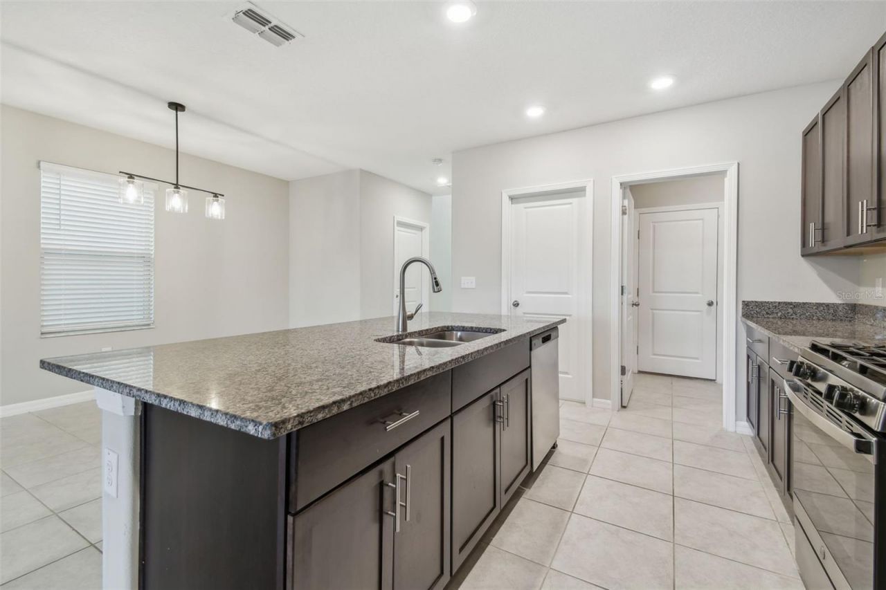 5452 Rainwood Meadows Drive, Apollo Beach, FL 33572 Photo