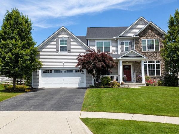 1870 Southchase Court, Grove City, OH 43123