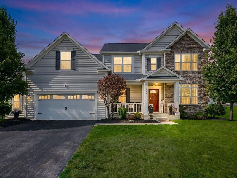 1870 Southchase Court, Grove City, OH 43123 Photo 1