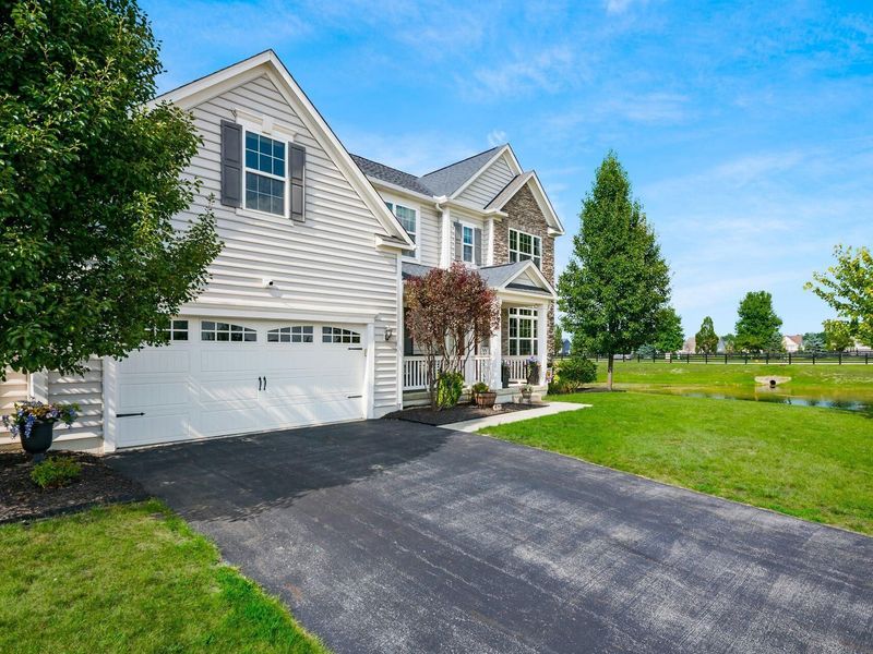 1870 Southchase Court, Grove City, OH 43123 Photo 4