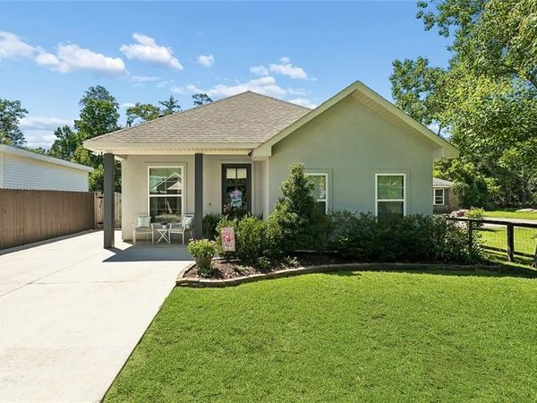 716 LAMBERT Street , Mandeville, LA 70448