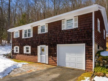76 South Kent , Kent, CT 06757