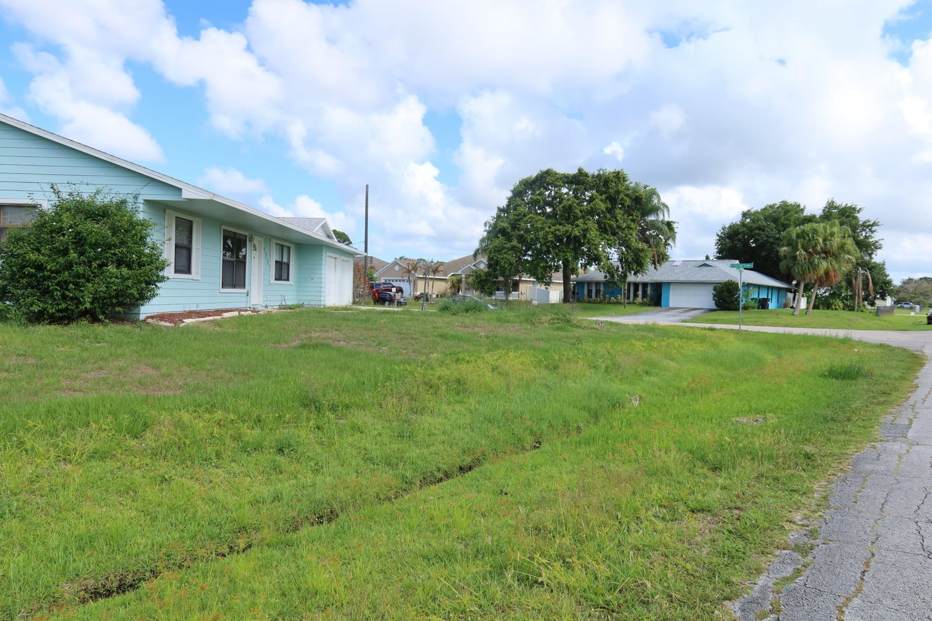601 SE Polynesian Avenue, Port Saint Lucie, FL 34983 Photo
