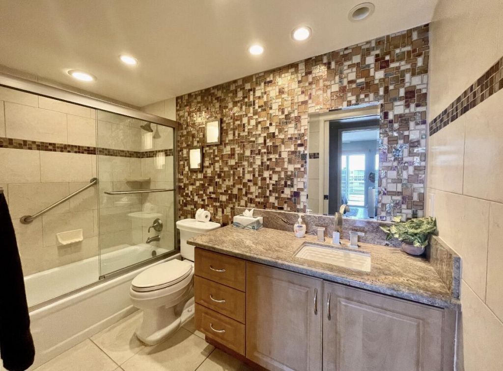 4032 Newcastle B, Boca Raton, FL 33434 Photo