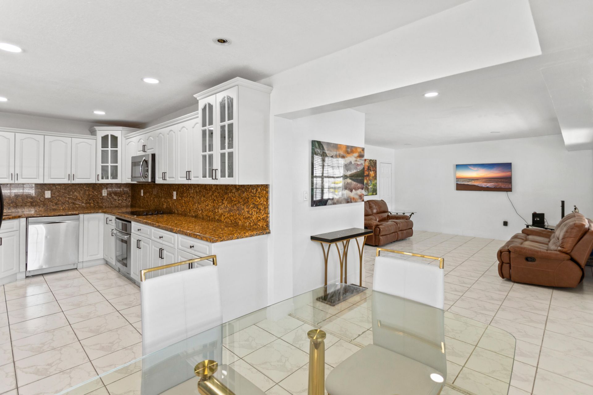 1450 W 37th Street, Hialeah, FL 33012 Photo