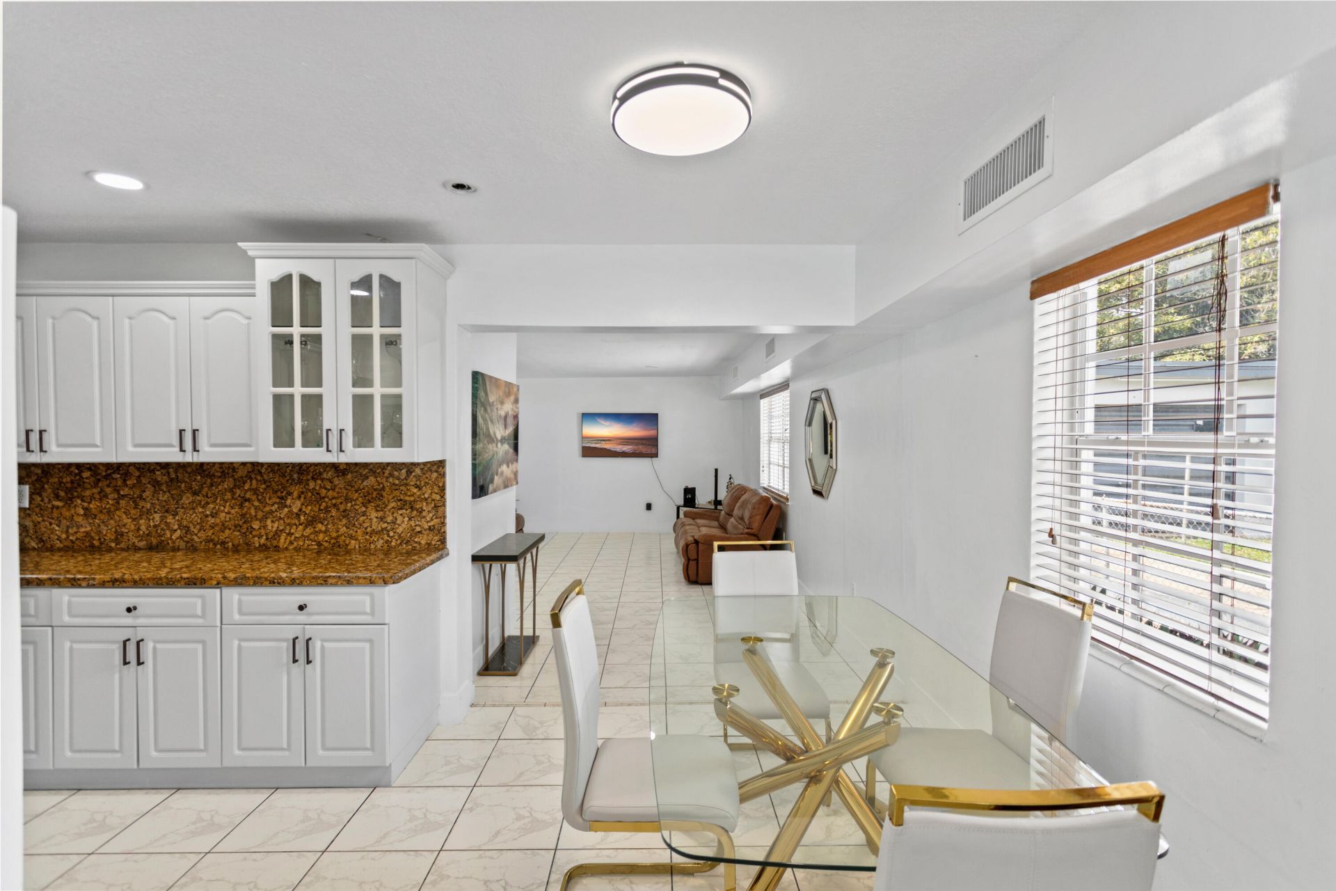1450 W 37th Street, Hialeah, FL 33012 Photo
