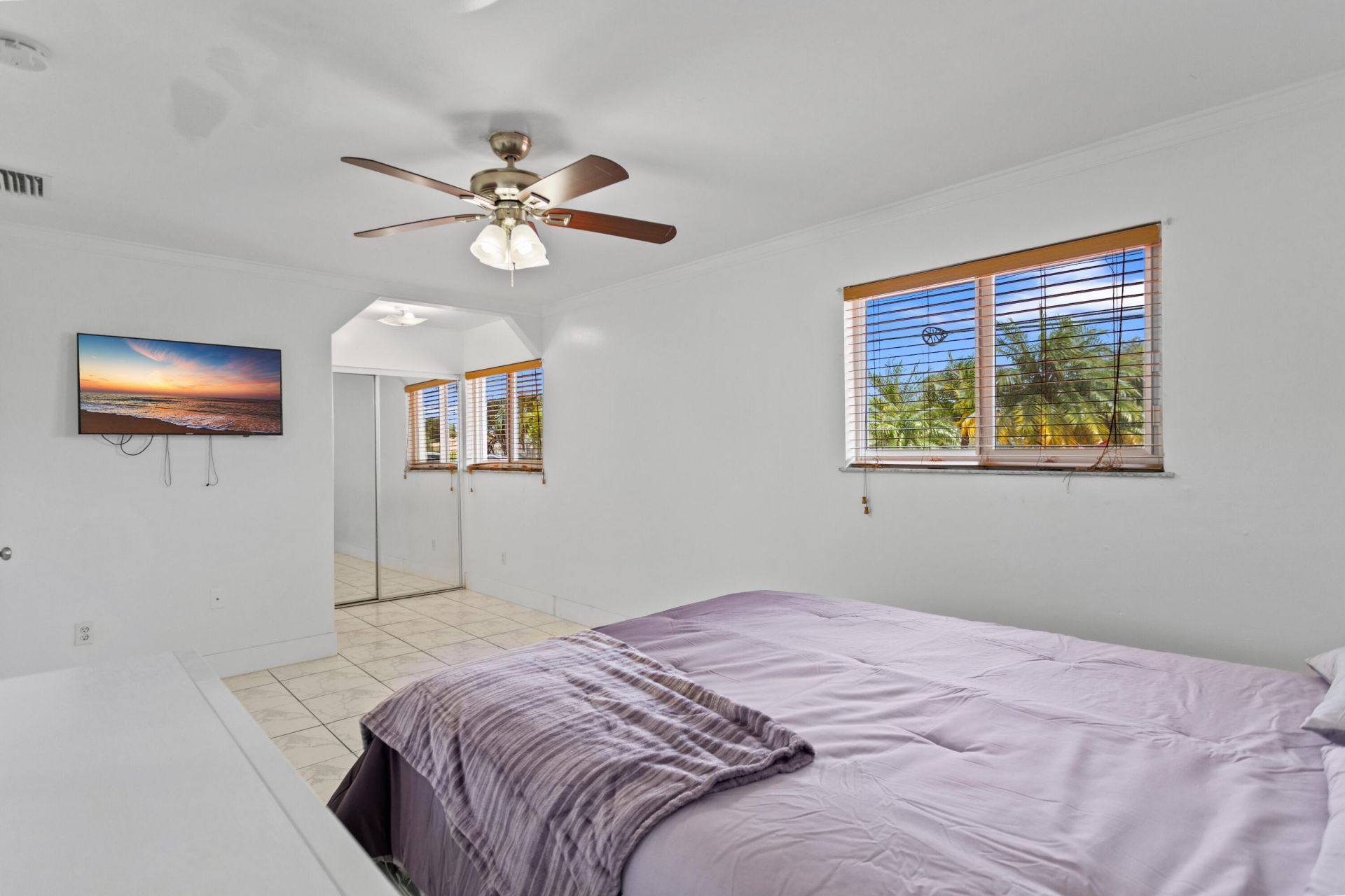 1450 W 37th Street, Hialeah, FL 33012 Photo