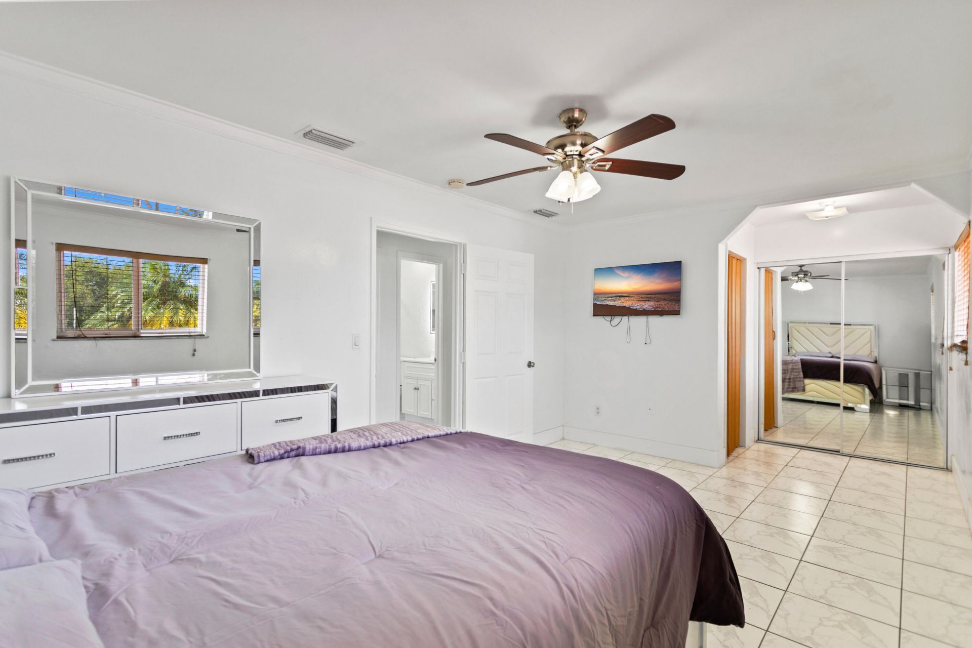 1450 W 37th Street, Hialeah, FL 33012 Photo