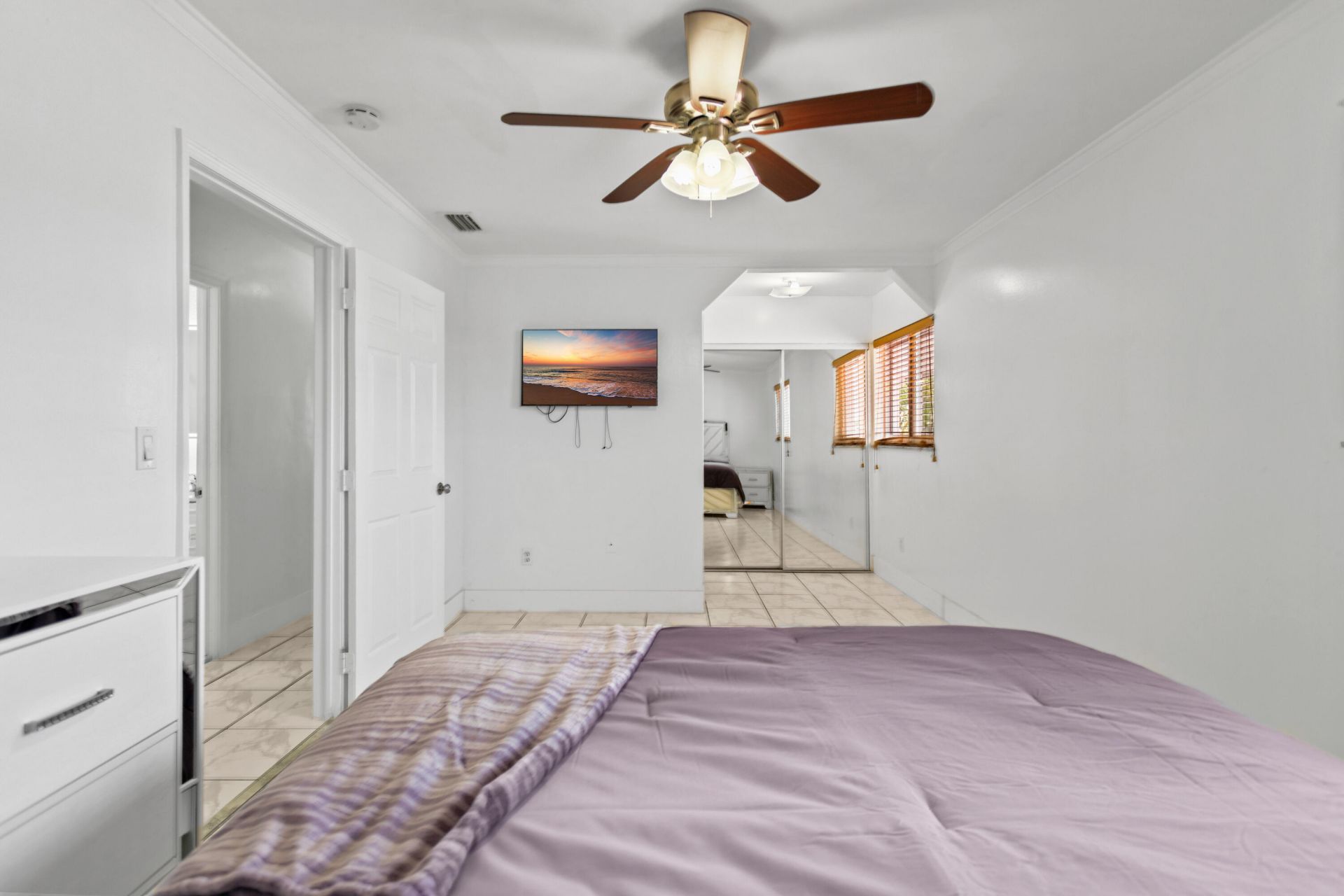 1450 W 37th Street, Hialeah, FL 33012 Photo