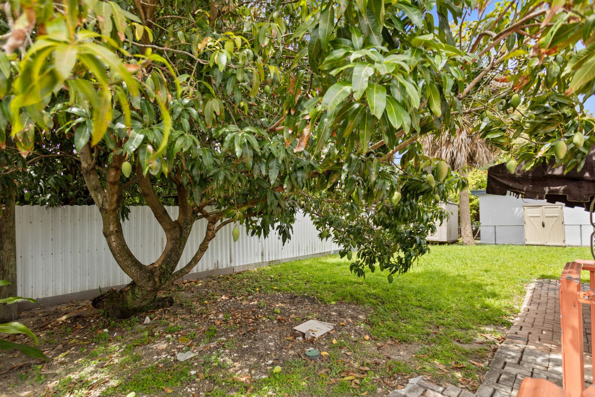 1450 W 37th Street, Hialeah, FL 33012 Photo