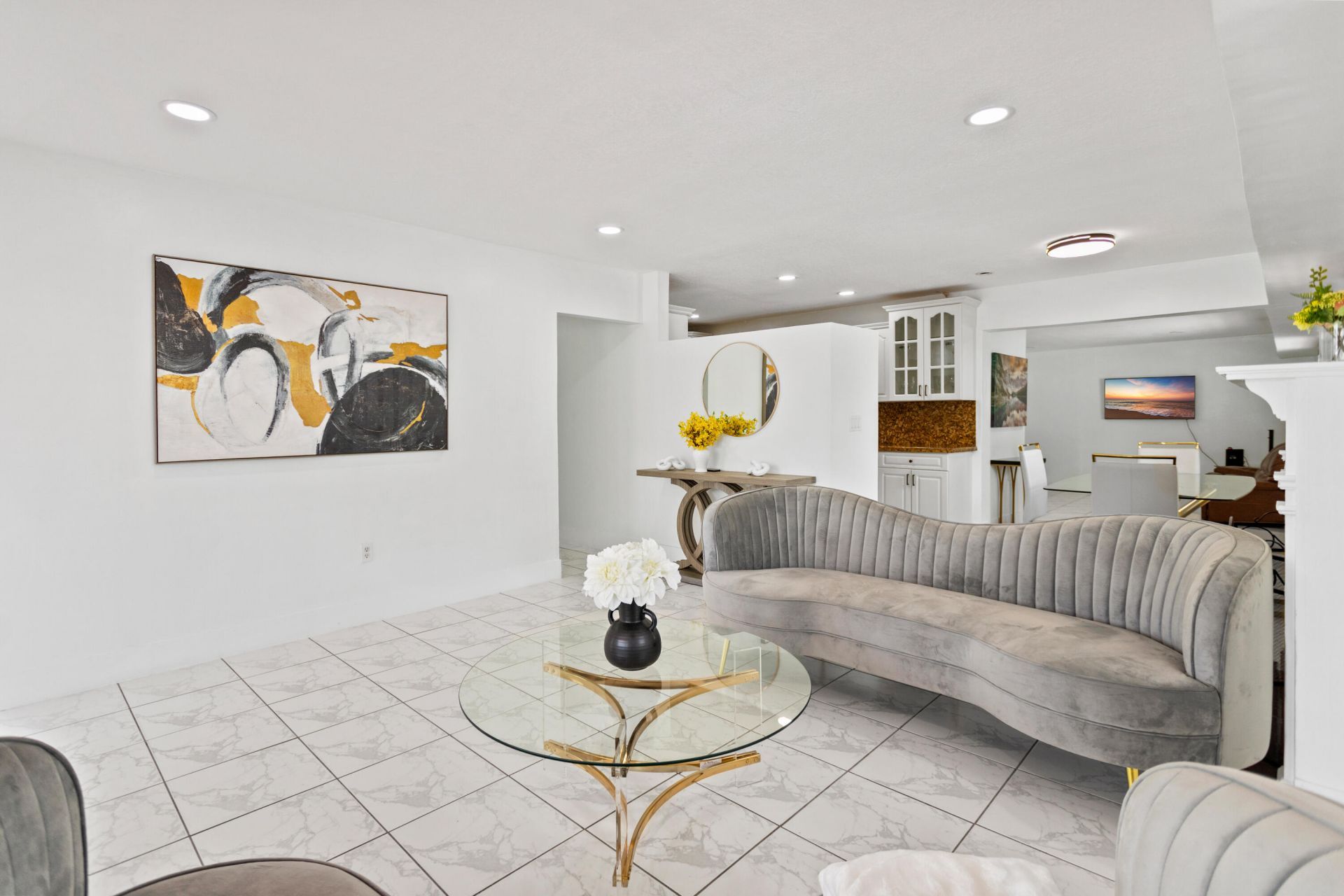 1450 W 37th Street, Hialeah, FL 33012 Photo