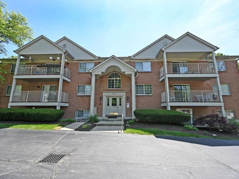 5757 Cheviot Road, Unit 3C, Green Township, OH 45247 Photo 1