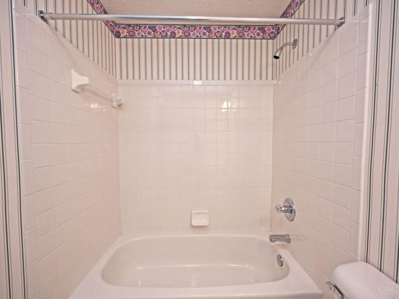 5757 Cheviot Road, Unit 3C, Green Township, OH 45247 Photo 16