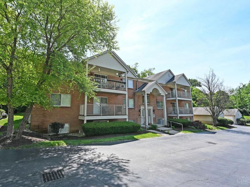5757 Cheviot Road, Unit 3C, Green Township, OH 45247 Photo 3