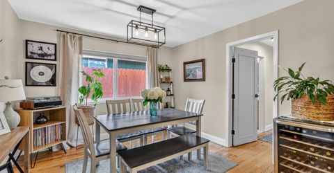 1445 Majestic Drive, Reno, NV 89503 Photo