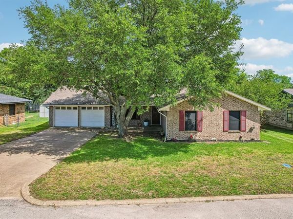 2051 Lisa Circle , Canton, TX 75103
