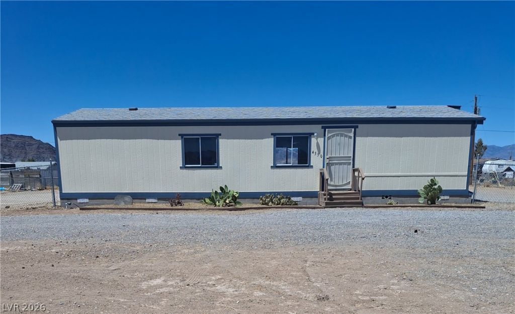 4550 W Horn Road , Pahrump, NV 89048