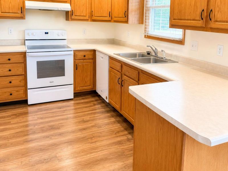 605 Plum Ridge Trail, Sidney, OH 45365 Photo 2
