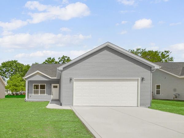 2863 Benton Street , Lake Station, IN 46405