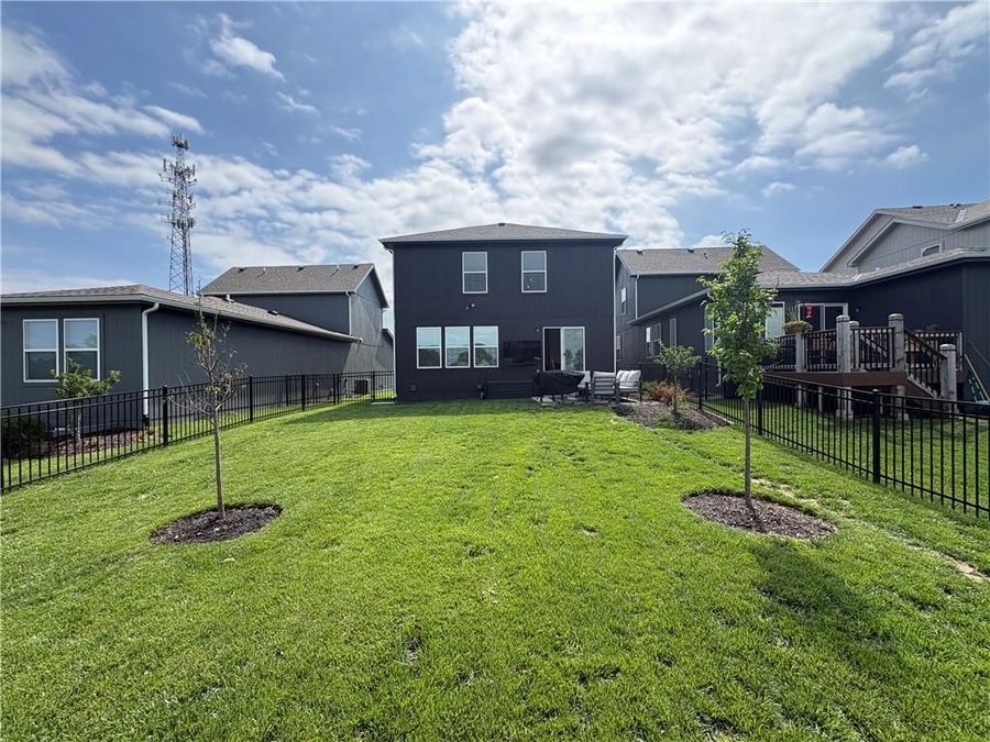 Property Image 37
