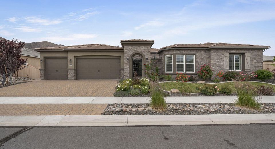 9910 Amienda Way, Reno, NV 89521 Photo